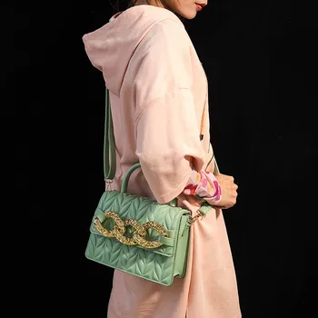 Designer personalizate PU piele matlasate doamnelor 2021 geanta crossbody femei ciucure crossbody sac de umăr femei